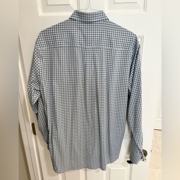 Peter Millar Size Large Dress Shirt Button Down EUC - Picture 2 of 3